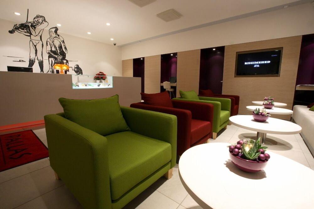 Art Hotel Pallas By Tartuhotels Esterno foto